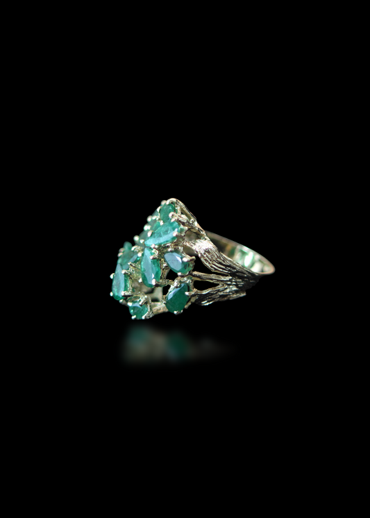 Ladies 14kt Emerald Ring