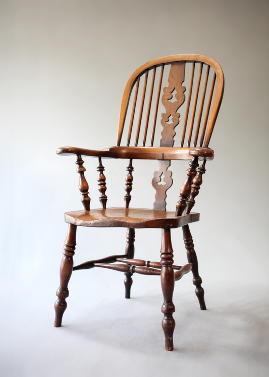 English Classic Antique 19th Century Yew Wood Broad Arm High Back Windsor Armchair