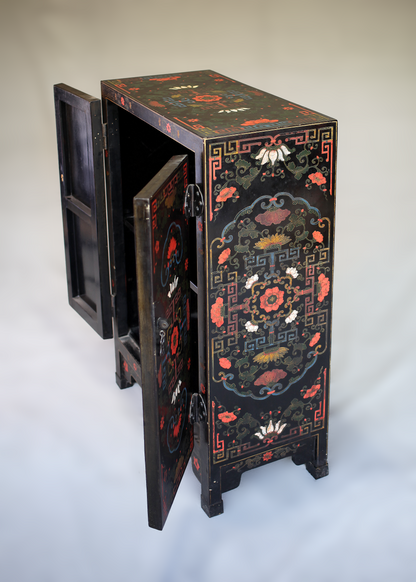 Chinoiserie Hand Painted Lacquered Cabinets (Pair)